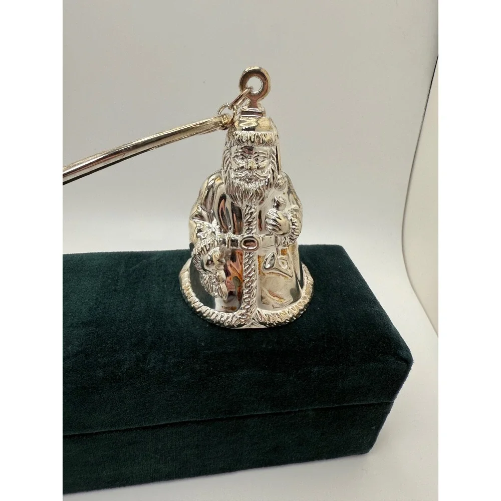 Silver Treasures by Godinger Santa Claus‎ Candle Snuffer
